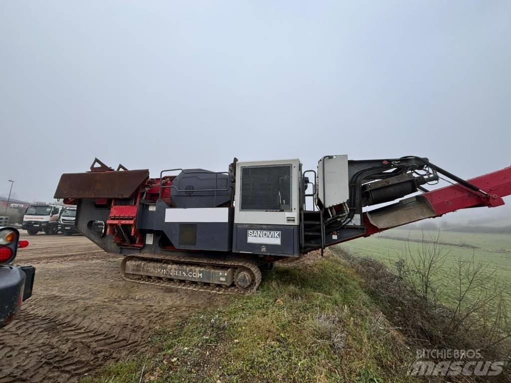 Sandvik QJ 241 Britadores móveis