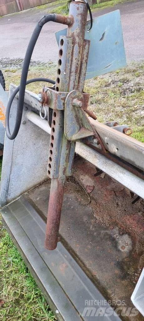 Fjärås 1,35 Espalhadores de areia e sal