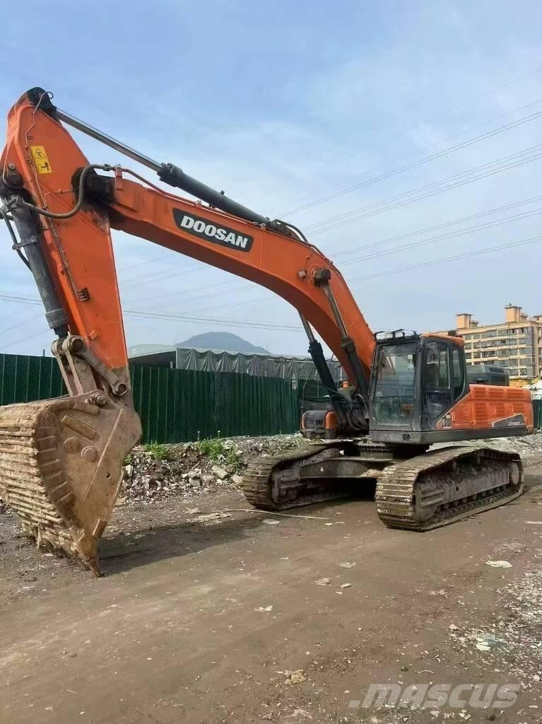 Doosan DX420LC Escavadeiras de esteiras