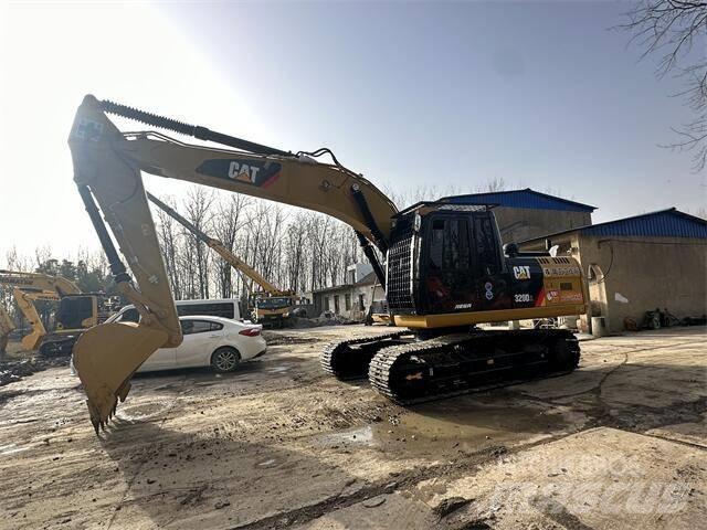 CAT 320D Escavadeiras de esteiras