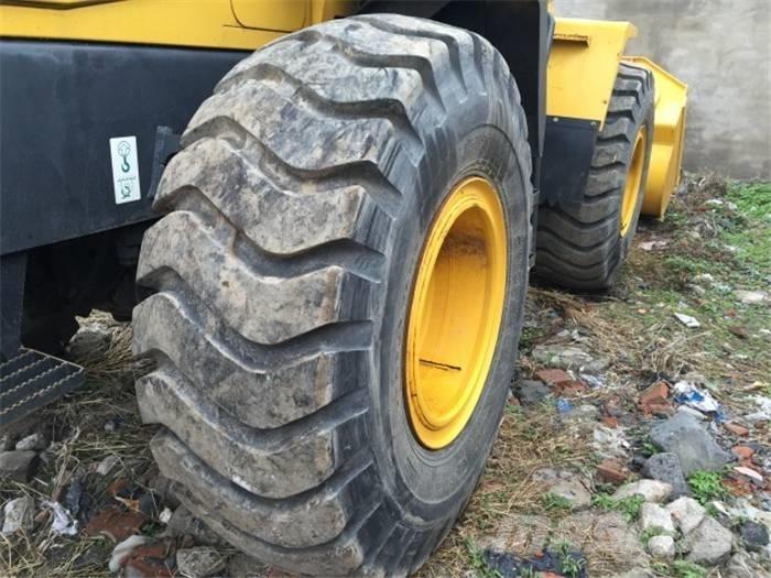 Komatsu WA 320-5 Carregadeiras de rodas