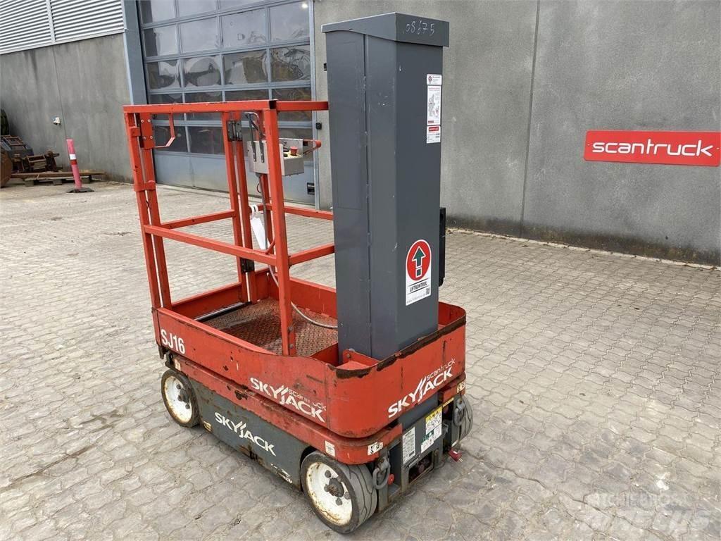 SkyJack SJ16 Plataformas de Mastro Vertical