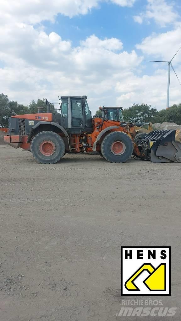 Hitachi ZW 310 Caminhões articulados