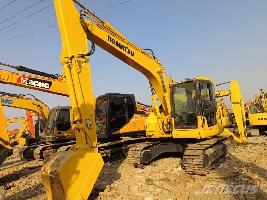 Komatsu PC138 Escavadoras Midi 7t - 12t