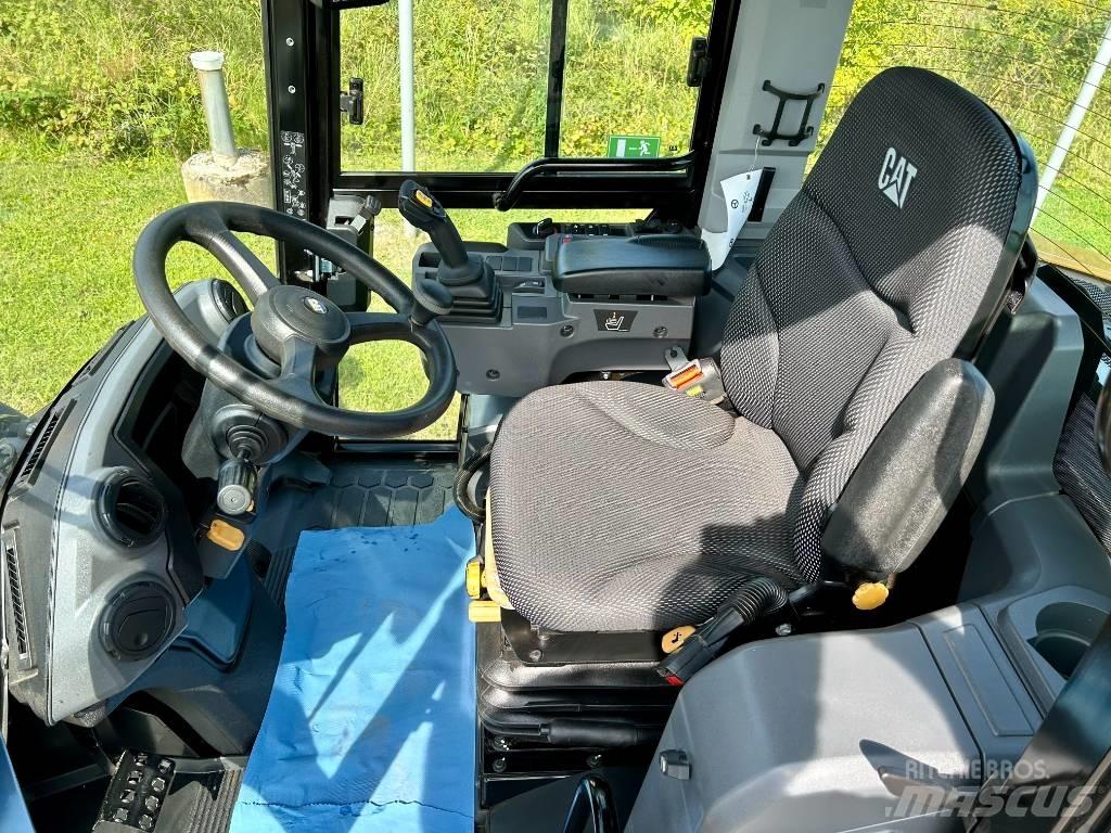CAT 906 NG Carregadeiras de rodas