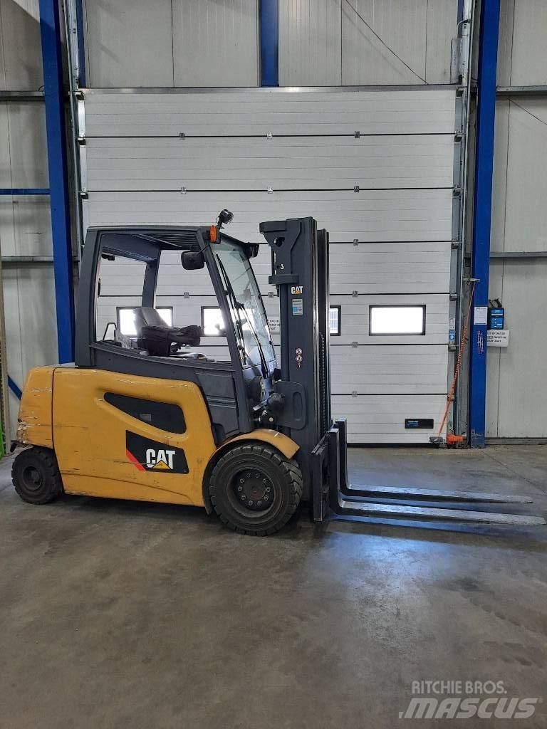 CAT EP50 2 Empilhadores eléctricos