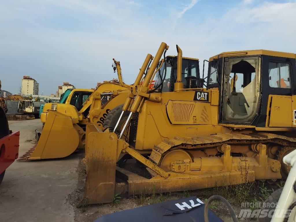CAT D 6 G Dozers - Tratores rastos