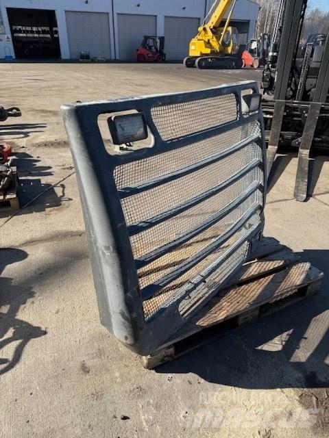 Doosan DL 400 OSŁONA Chassis e suspensões