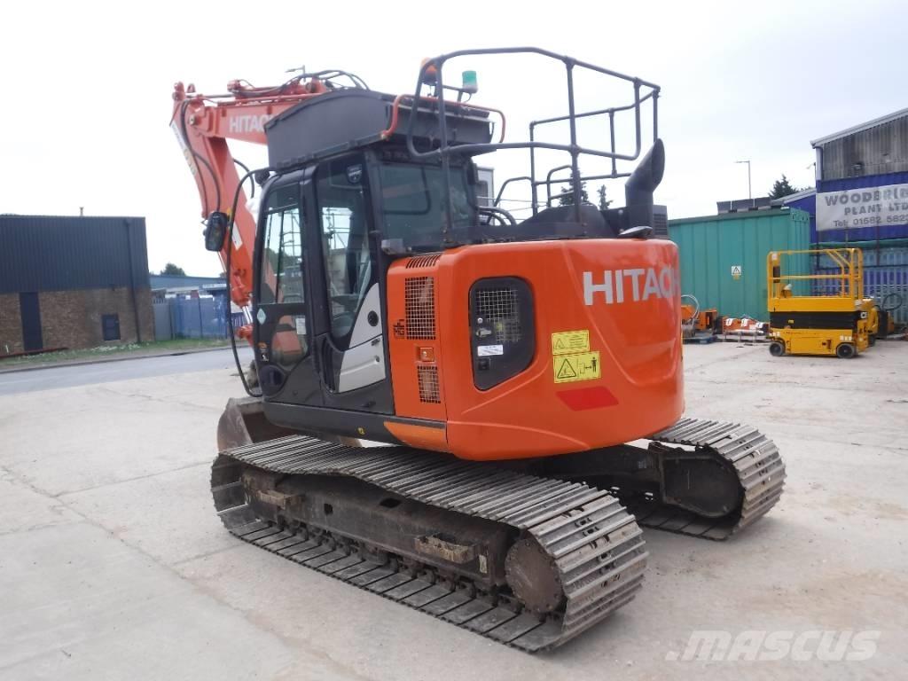 Hitachi ZX 135 US-6 Escavadeiras de esteiras