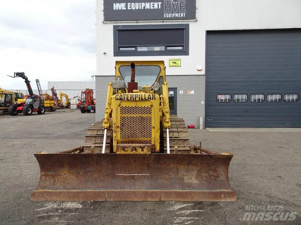 CAT D4D Dozers - Tratores rastos