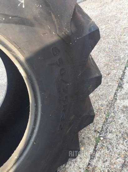 Goodyear 650/75R32 Pneus