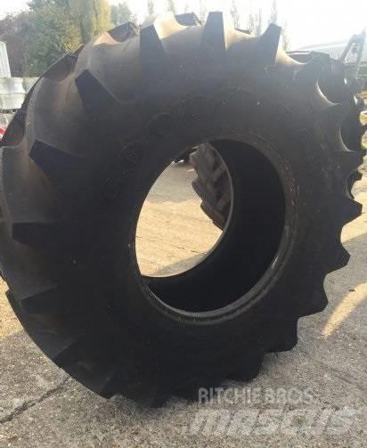 Goodyear 650/75R32 Pneus