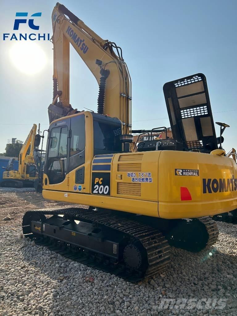 Komatsu PC 200-8 Escavadeiras de esteiras