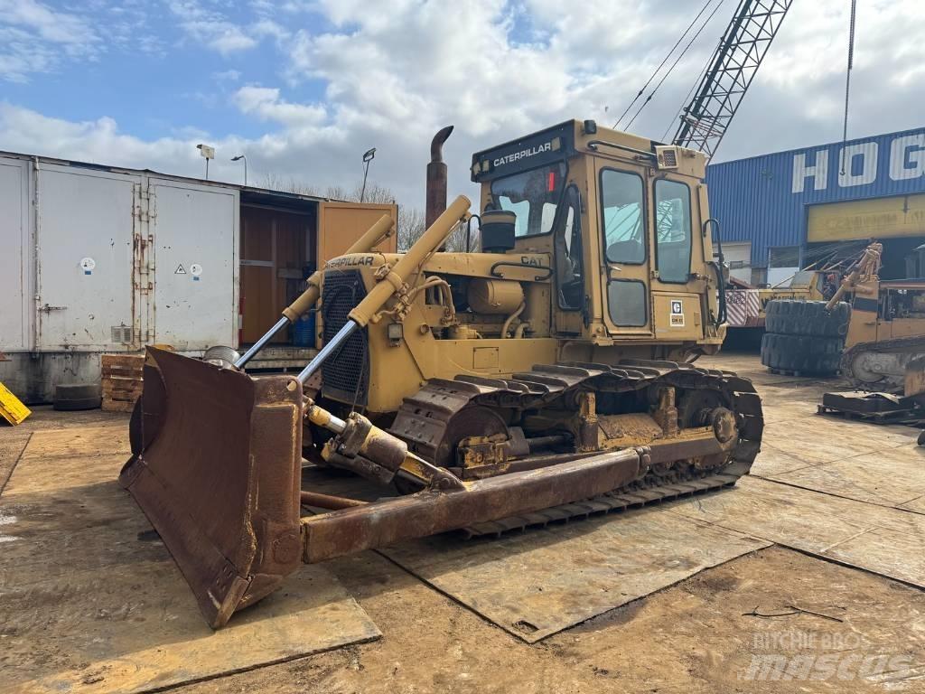 CAT D 6 D Dozers - Tratores rastos