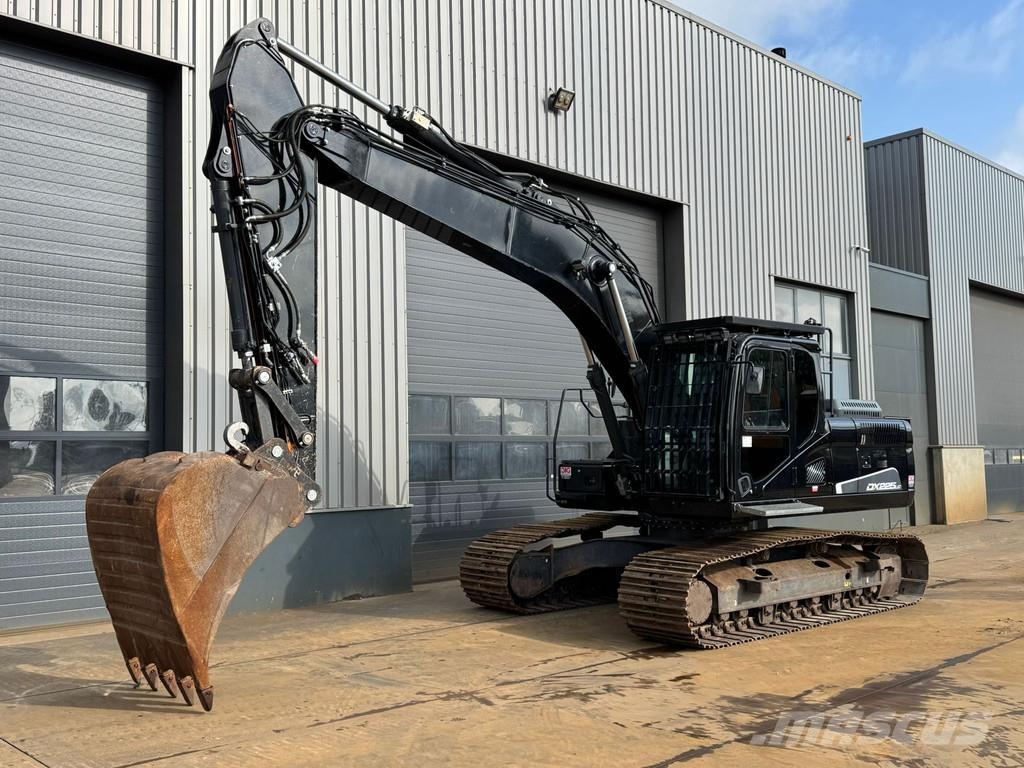 Doosan DX225LC-5 Escavadeiras de esteiras