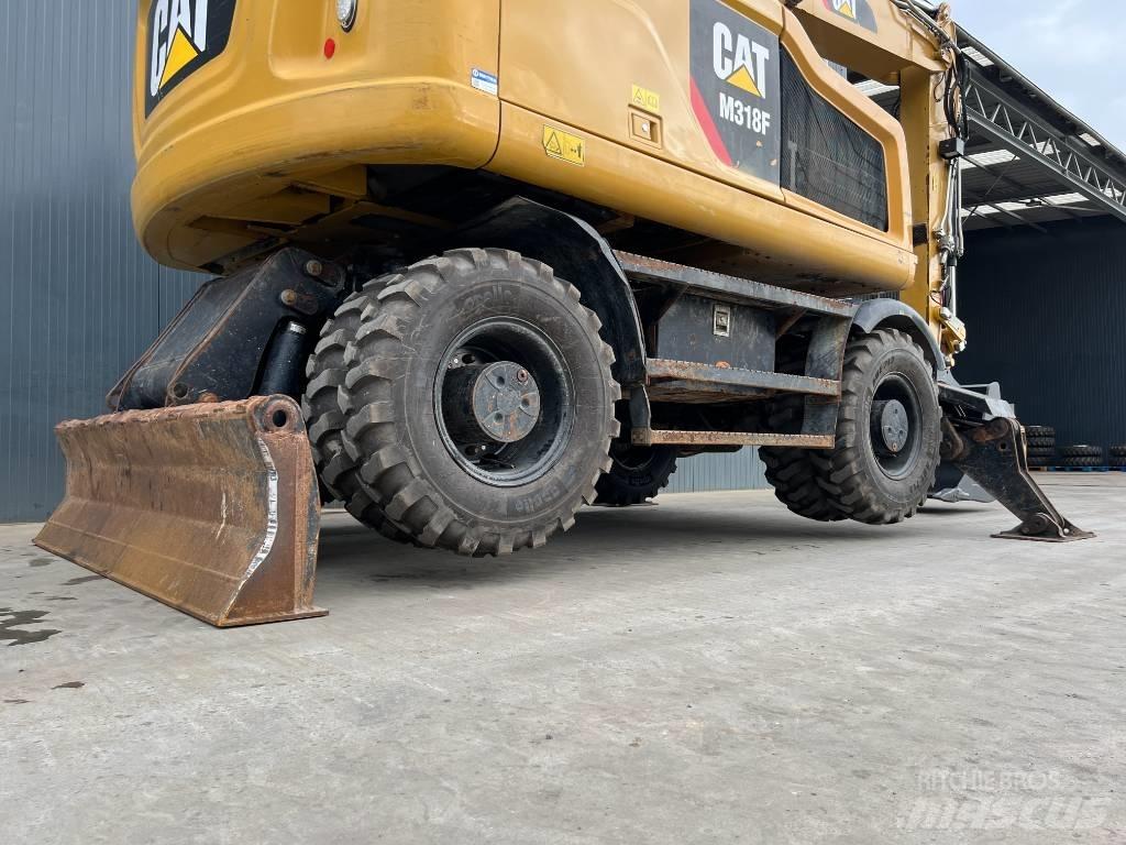 CAT M318F Escavadoras de rodas
