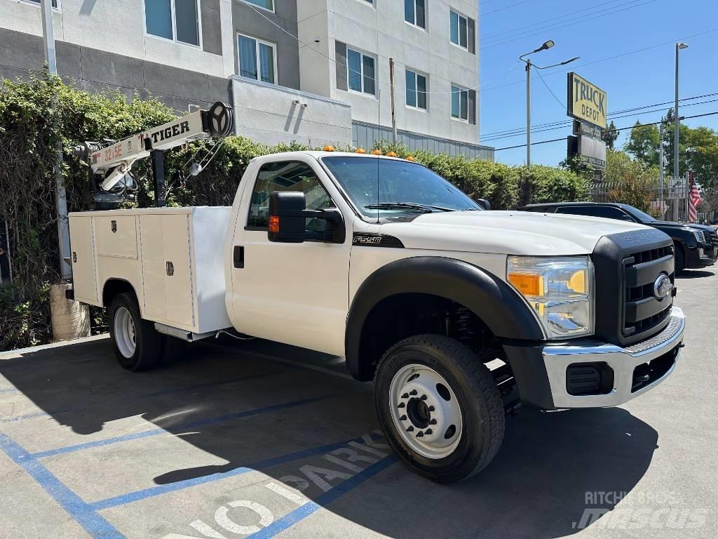 Ford F 550 SD Camiões Municipais / Uso Geral