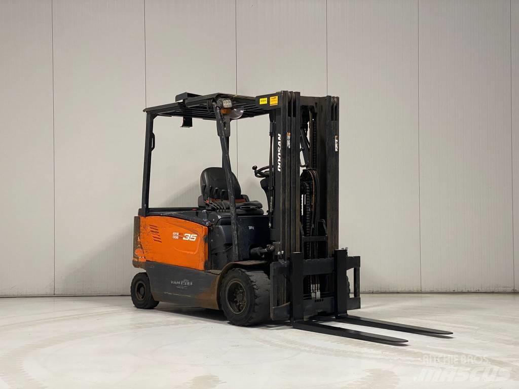 Doosan B35X-7 Empilhadores eléctricos