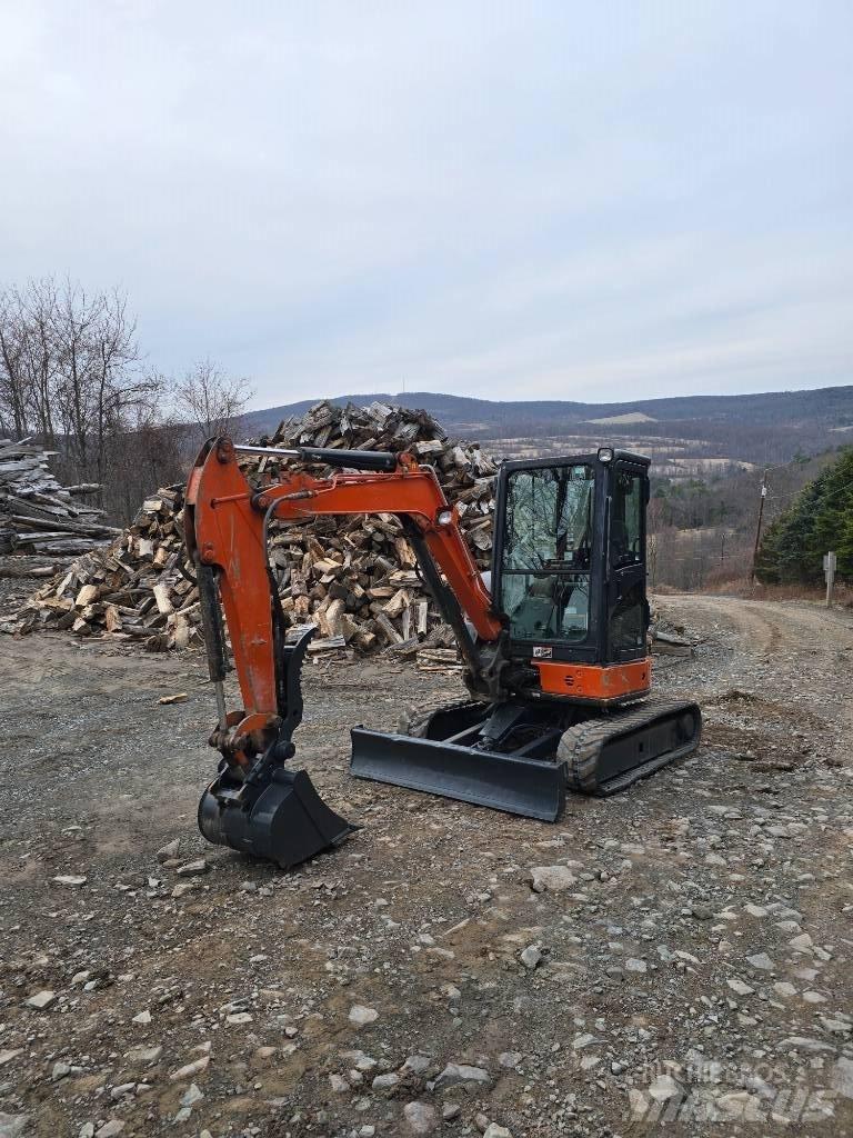 Hitachi ZX35 Miniescavadeiras