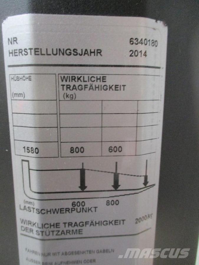 BT SWE 080L Empilhador para operador externo