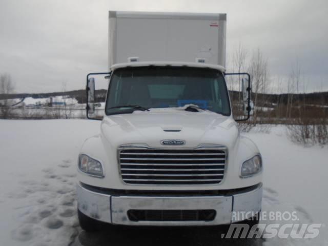 Freightliner M 106 Caminhões de caixa fechada