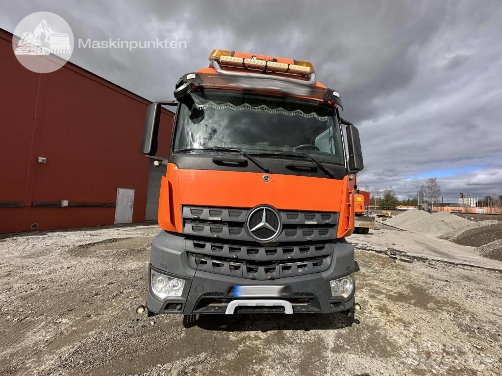 Mercedes-Benz Arocs Camiões basculantes