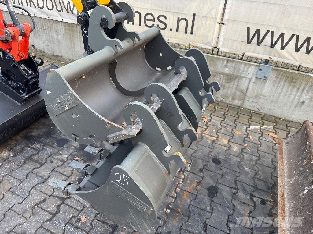 Komatsu PC 26 MR-3 Miniescavadeiras