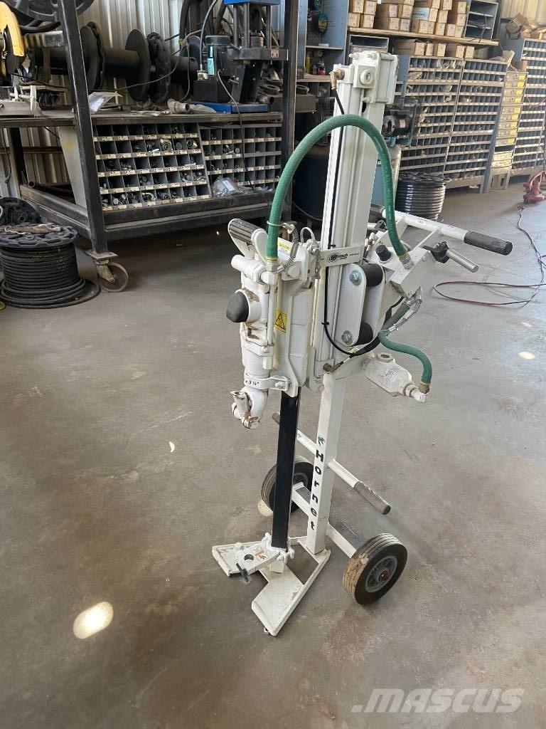  Minnich Hornet 24/22 Acessórios de betonagem
