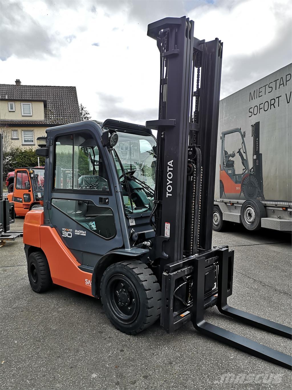 Toyota 02-8FDF30 Empilhadores Diesel