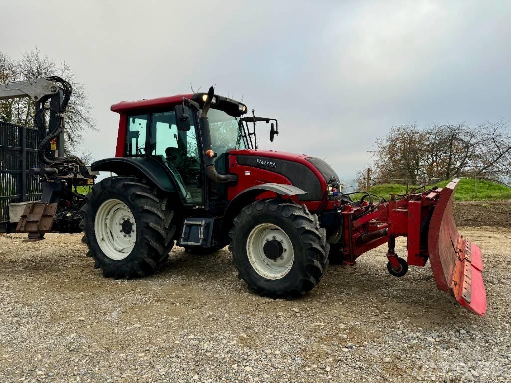 Valtra N 91 Tratores Agrícolas usados