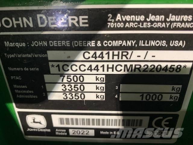 John Deere C441 R Enfardadeira de rolos