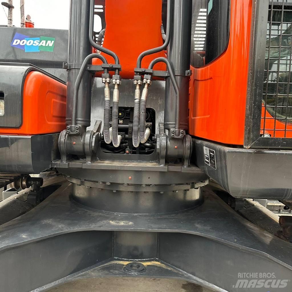 Doosan DX225LC-9C Escavadeiras de esteiras