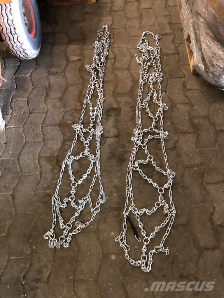 Iseki SXG 22 Corta-Relvas Riders