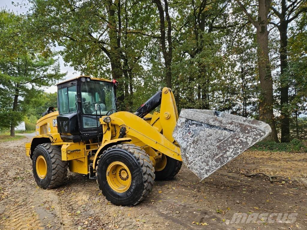 CAT 930 M Carregadeiras de rodas