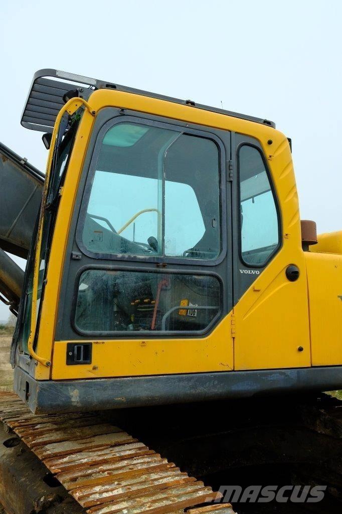Volvo EC 240 kabina Cabina