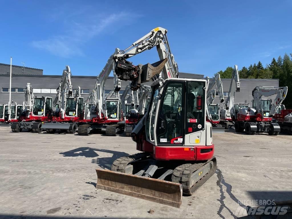 Takeuchi TB 257 FR Miniescavadeiras
