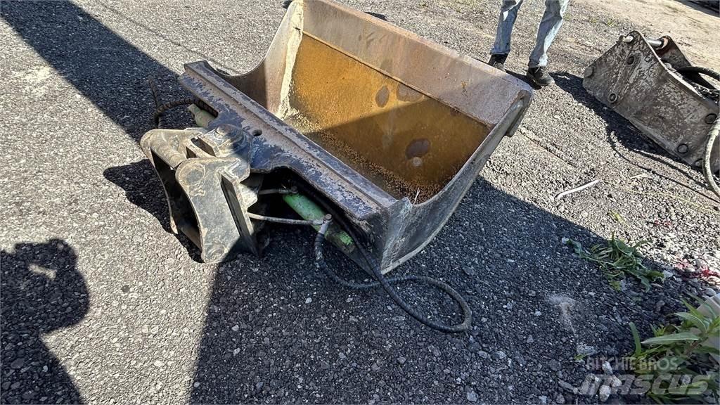 JCB 4CX PRO Retroescavadeiras