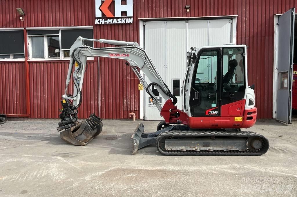Takeuchi TB 260 Miniescavadeiras