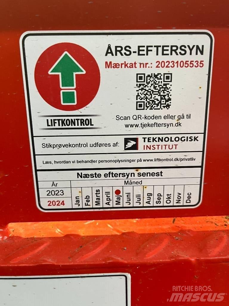 SkyJack SJ 6832 RTE Elevadores de tesoura