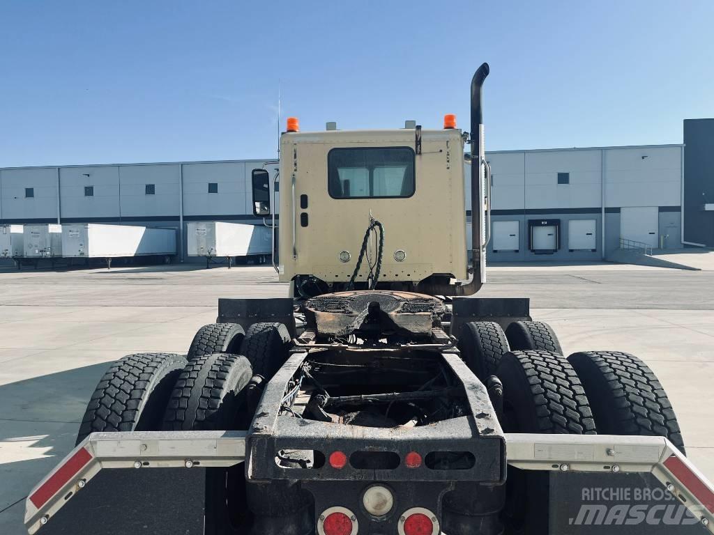 Freightliner 122 SD Cavalos Mecânicos
