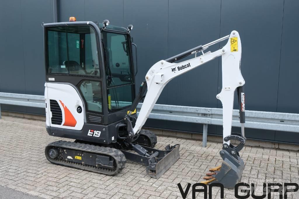 Bobcat E19 | 2023 | 392h | Miniescavadeiras