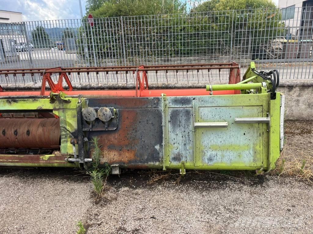 CLAAS C 600 Ceifeiras debulhadoras compactas