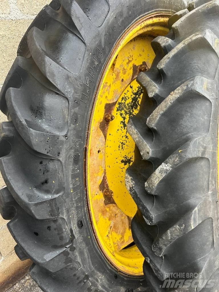 Alliance 230/95R44 Pneus Agrícolas