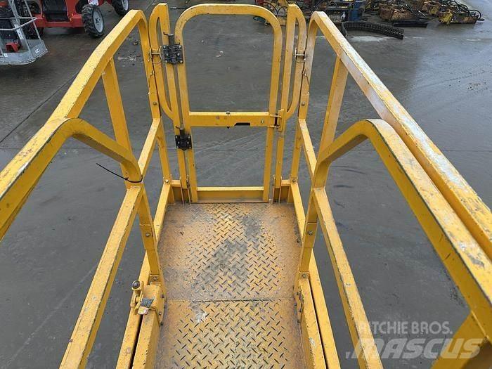 JCB S2032E Outros elevadores e plataformas
