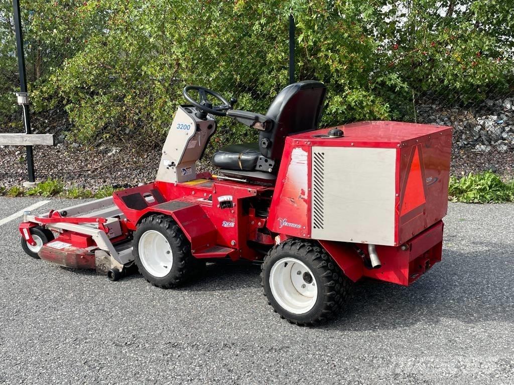 Ventrac 3200 Corta-Relvas Riders