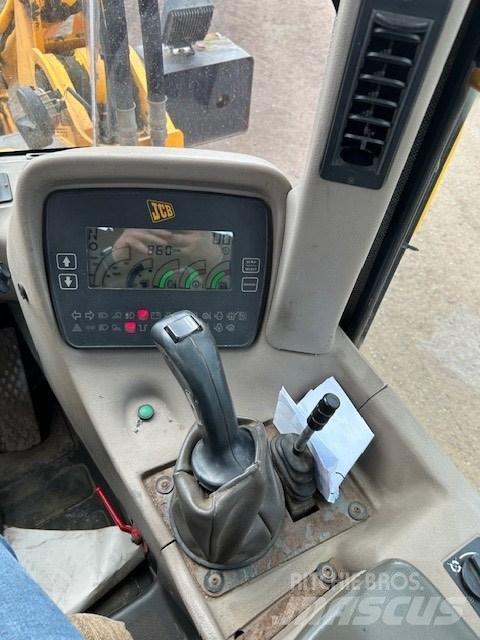 JCB 411 B Carregadeiras de rodas