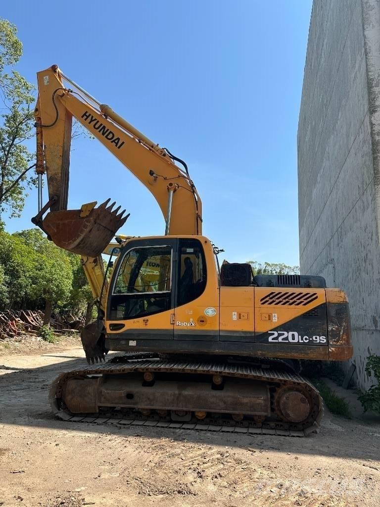 Hyundai 220LC-9S Escavadeiras de esteiras