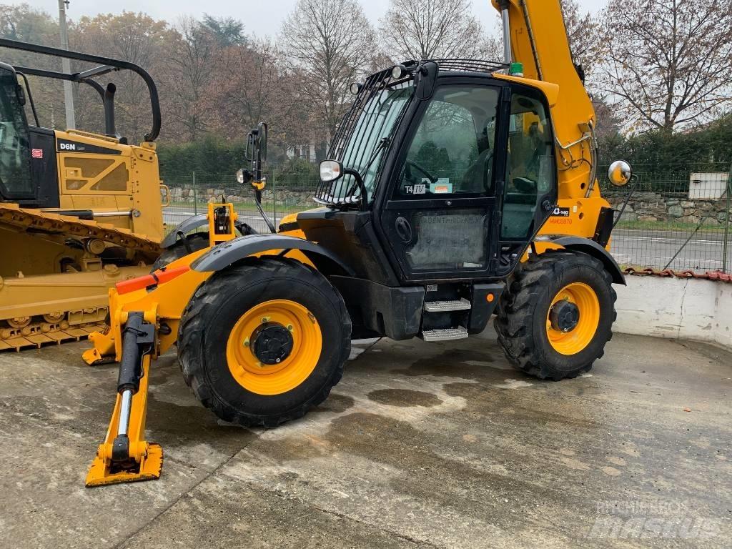 JCB 540-140 Manipulador telescópico