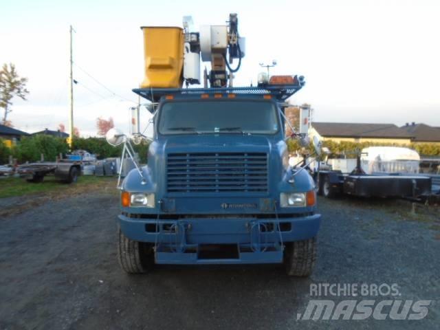 International F 4900 Plataformas aéreas montadas em camião