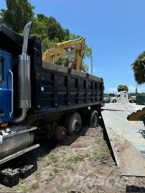 Mack CH613 8x4 2002 Camiões basculantes